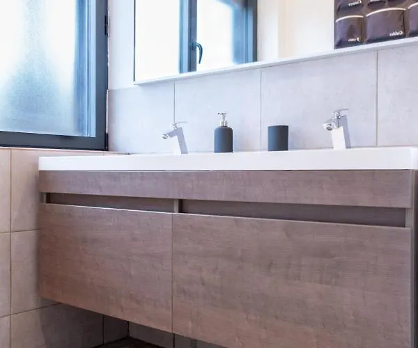 Maison, Piscine & Vue Sur La Cite De Carcassonne